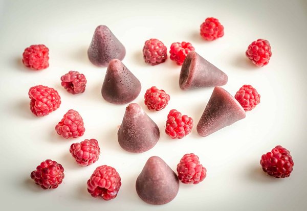 Guide pour choisir le chapeau parfait pour des événements en plein air chic